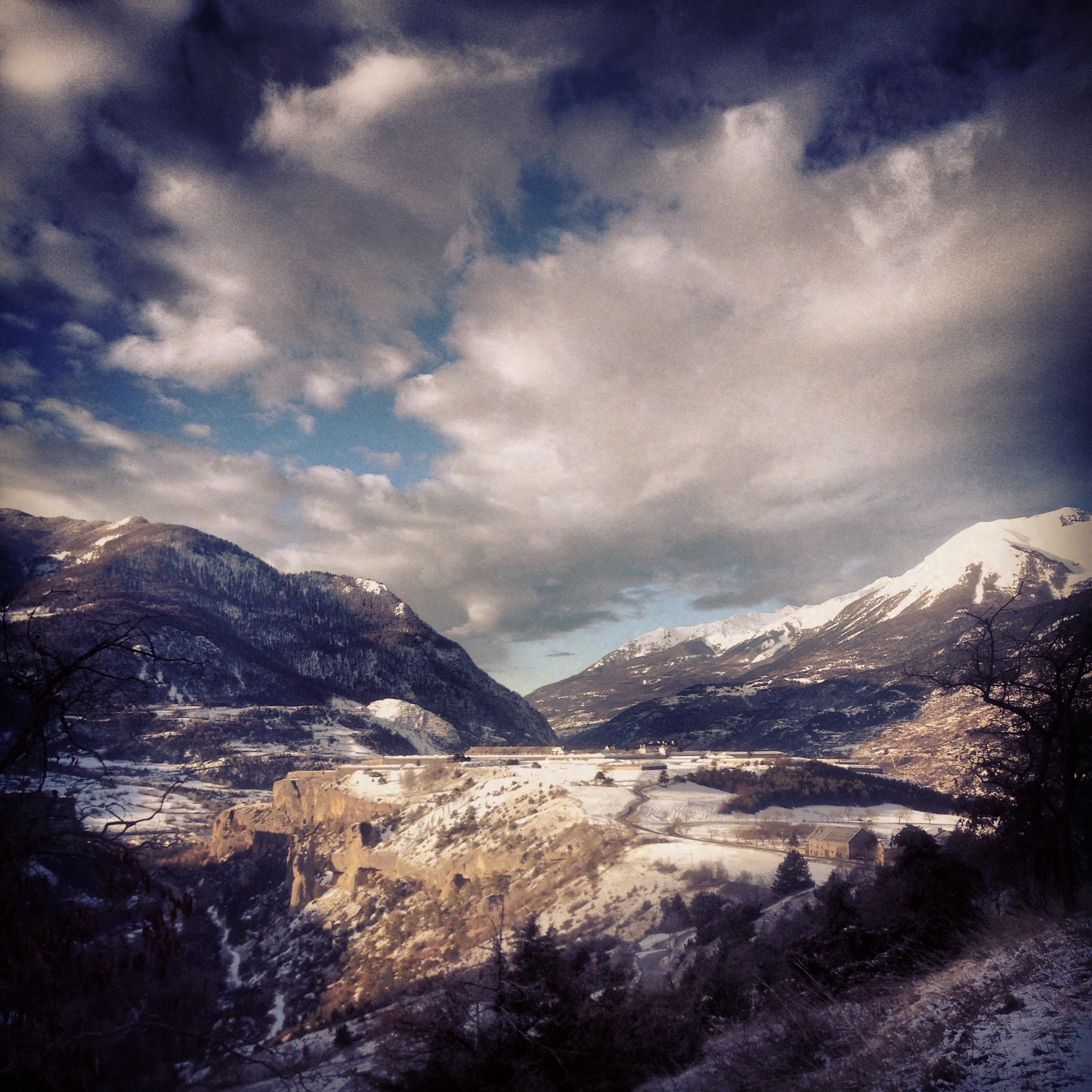 Le plateau de Mont Dauphin, vue depuis la Font d'Eygliers